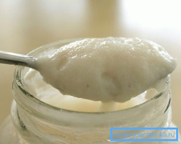Während der Fermentation wird Kohlendioxid freigesetzt. Während der Fermentation wird Kohlendioxid freigesetzt.