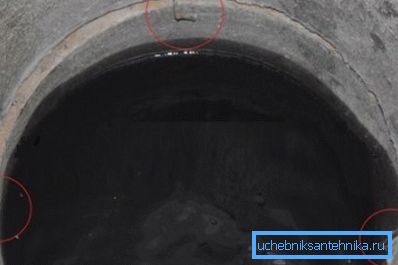 Die Demontage erfolgte bei der Verschiebung der Betonringe. Die Demontage erfolgte bei der Verschiebung der Betonringe.