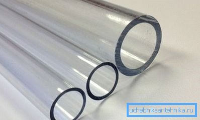 Transparente Polycarbonatrohre mit verschiedenen Durchmessern Transparente Polycarbonatrohre mit verschiedenen Durchmessern