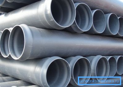 PVC ist in jeder Hinsicht ein bequemer Werkstoff. PVC ist in jeder Hinsicht ein bequemer Werkstoff.