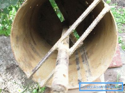 Versteifungsstreben fixieren die Achse zuverlässig und verstärken die Struktur Versteifungsstreben fixieren die Achse zuverlässig und verstärken die Struktur