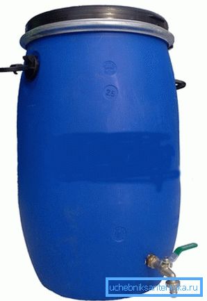 Der Vorratsbehälter ist 100 Liter. Der Vorratsbehälter ist 100 Liter.