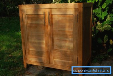 Selbst gemachter Schrank zum Waschen Selbst gemachter Schrank zum Waschen