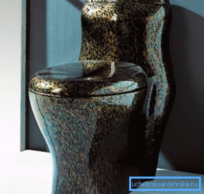 Sanitärhalter mit einer schönen hell-dunklen Farbe Sanitärhalter mit einer schönen hell-dunklen Farbe