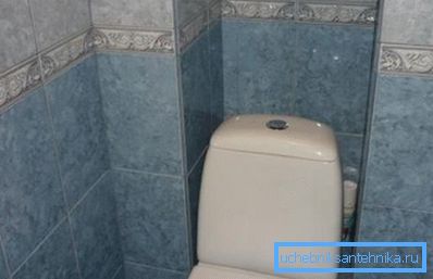 1006 Wir verstecken Rohre in der Toilette