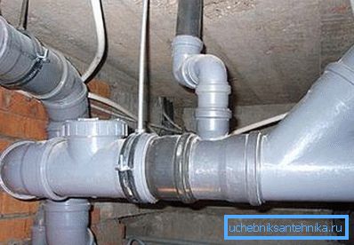 Schwieriger Austausch auf dem technischen Boden Schwieriger Austausch auf dem technischen Boden
