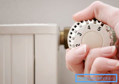 Wenn Sie die Temperatur der Batterie senken, geben Sie weniger Wärme ab. Wenn Sie die Temperatur der Batterie senken, geben Sie weniger Wärme ab.