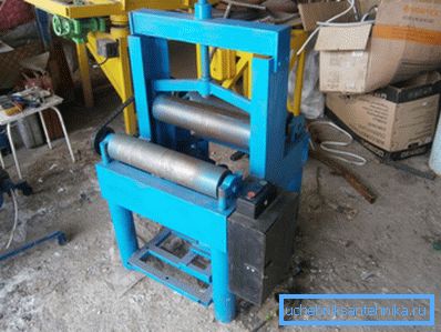 Die Maschine mit elektrischer Räumvorrichtung und Handklemmung. Die Maschine mit elektrischer Räumvorrichtung und Handklemmung.