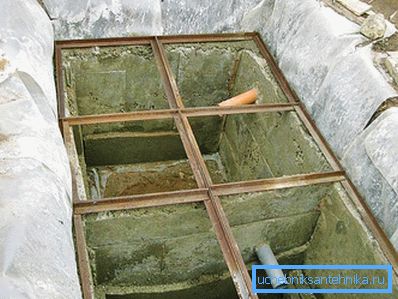 1134 Struktur aus Beton gegossen