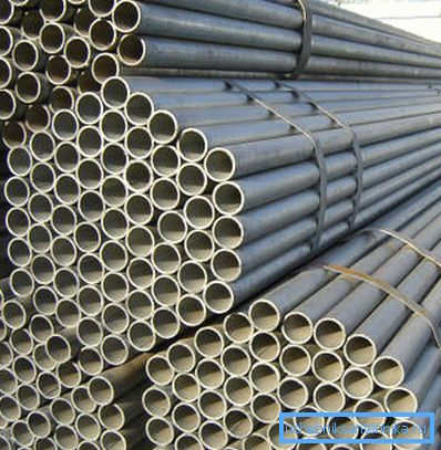 Bündel von Rohren 108x4 Bündel von Rohren 108x4