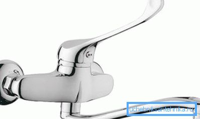 Der sogenannte wandmontierte chirurgische Mischer erhielt seinen Namen aufgrund der Tatsache, dass das Design einen langen Griff hat und Sie das Wasser auch mit dem Ellbogen aufdrehen können Der sogenannte wandmontierte chirurgische Mischer erhielt seinen Namen aufgrund der Tatsache, dass das Design einen langen Griff hat und Sie das Wasser auch mit dem Ellbogen aufdrehen können