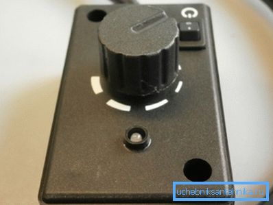 So sieht das PU-10-Bedienfeld aus.