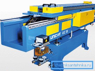 Es sieht aus wie die Maschine, die für die Produktion benötigt wird. Es sieht aus wie die Maschine, die für die Produktion benötigt wird.
