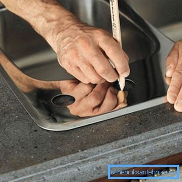Die Installationstechnik hängt vom Produktdesign ab Die Installationstechnik hängt vom Produktdesign ab