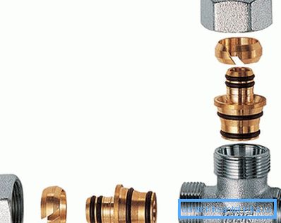 Tee perekhodka für die Verbindung mit einem Metallrohr Tee perekhodka für die Verbindung mit einem Metallrohr