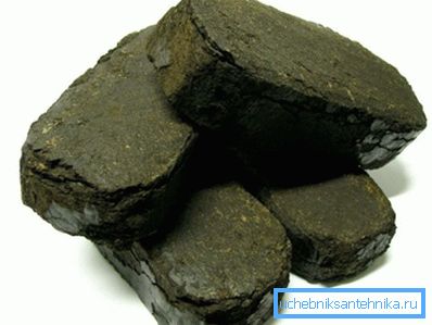 Einfach zu verwendende Torfbriketts Einfach zu verwendende Torfbriketts
