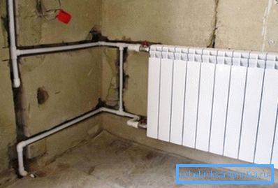 Verlegung der Rohrleitung in die Wand Verlegung der Rohrleitung in die Wand