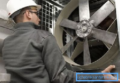 Einbauen eines neuen Lüfters für die Druckluftversorgungseinheit Einbauen eines neuen Lüfters für die Druckluftversorgungseinheit