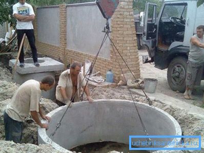 Allein mit diesen Betonwaren zu arbeiten ist sehr schwierig. Allein mit diesen Betonwaren zu arbeiten ist sehr schwierig.