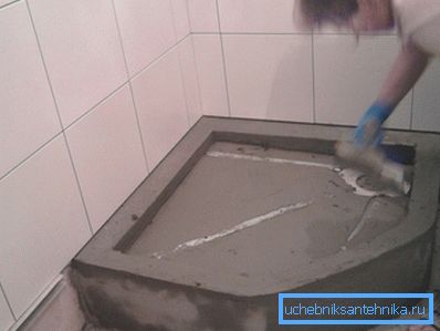Bei der Gestaltung der Palette wird Fliesenmosaik verwendet Bei der Gestaltung der Palette wird Fliesenmosaik verwendet