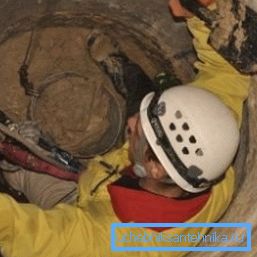 Abhängig von der Art der Quelle und ihrer Tiefe wird die Reinigung herkömmlicherweise in mehrere grundlegende Methoden unterteilt, die ohne Einbeziehung externer Experten angewendet werden können: Abhängig von der Art der Quelle und ihrer Tiefe wird die Reinigung herkömmlicherweise in mehrere grundlegende Methoden unterteilt, die ohne Einbeziehung externer Experten angewendet werden können: