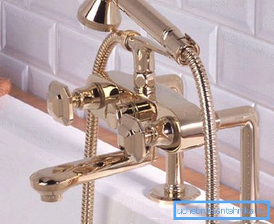 Variante des Systems zum Einbau im Badezimmer Variante des Systems zum Einbau im Badezimmer