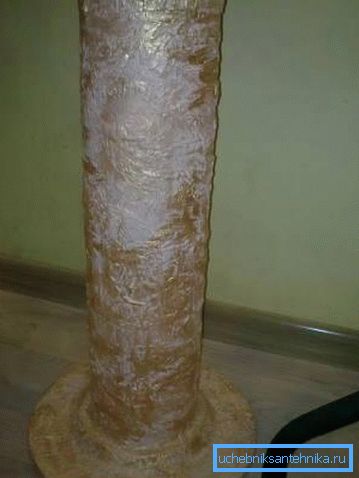Vase aus Metallrohr Vase aus Metallrohr