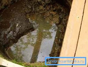 Wasser und Steine sind die zwei Hauptgründe für die Situation, wenn die Ringe beim Graben des Brunnens schweben Wasser und Steine sind die zwei Hauptgründe für die Situation, wenn die Ringe beim Graben des Brunnens schweben