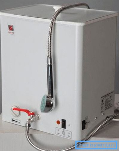 Warmwasserbereiter für die Installation im Haus Warmwasserbereiter für die Installation im Haus