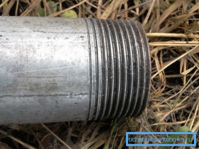 32 mm oder 1 1/4 Zoll Wasserleitung mit Gewindeschnitt 32 mm oder 1 1/4 Zoll Wasserleitung mit Gewindeschnitt